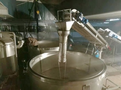 大型釀酒設備層 高效、安全與創新的釀酒工藝